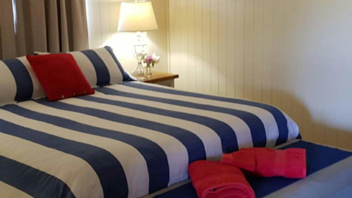 The Wattle Lodge, Scenic farm views