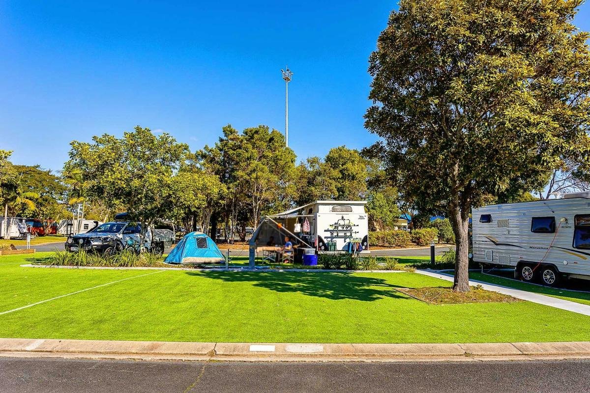 Drive Through Tourist Site