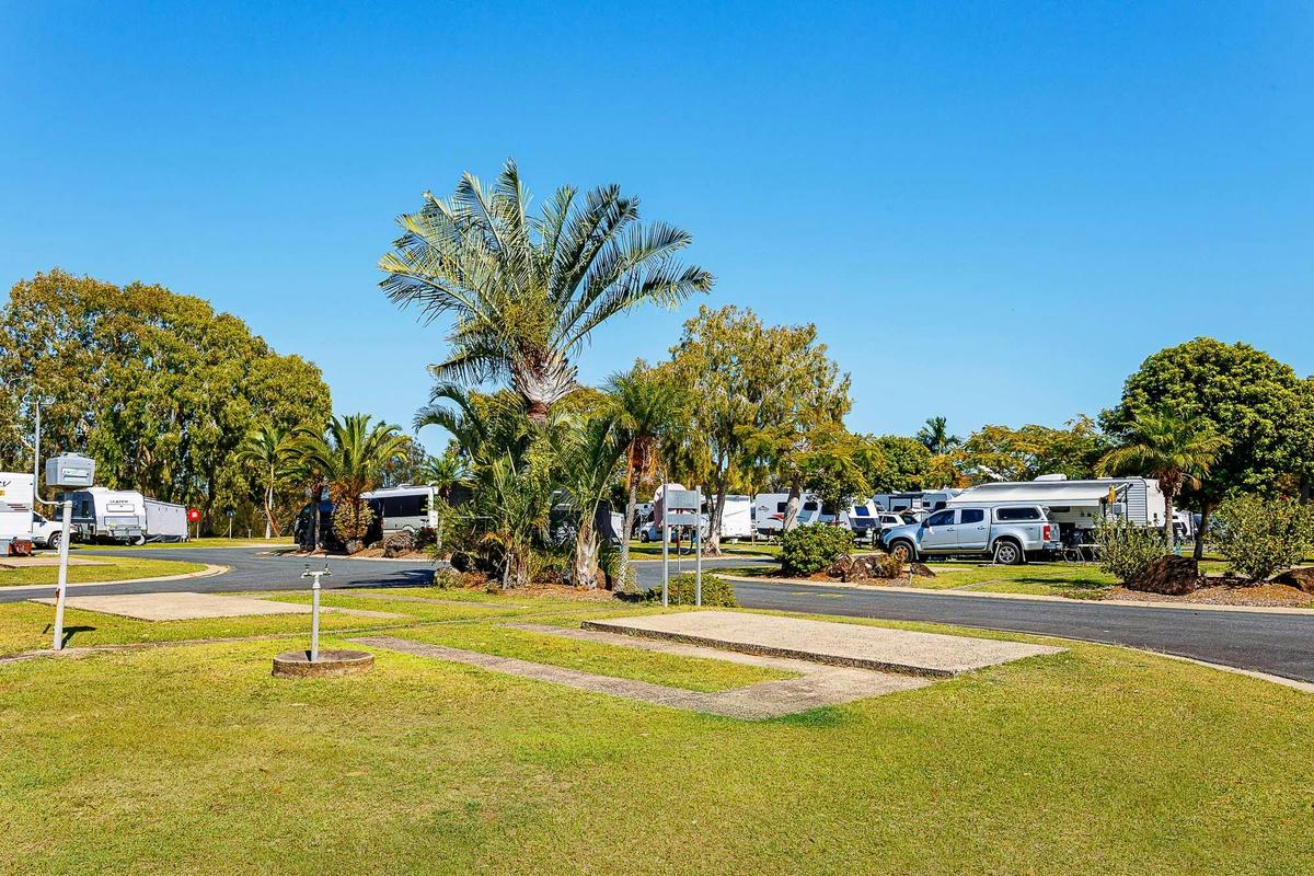 Spacious Tourist Site