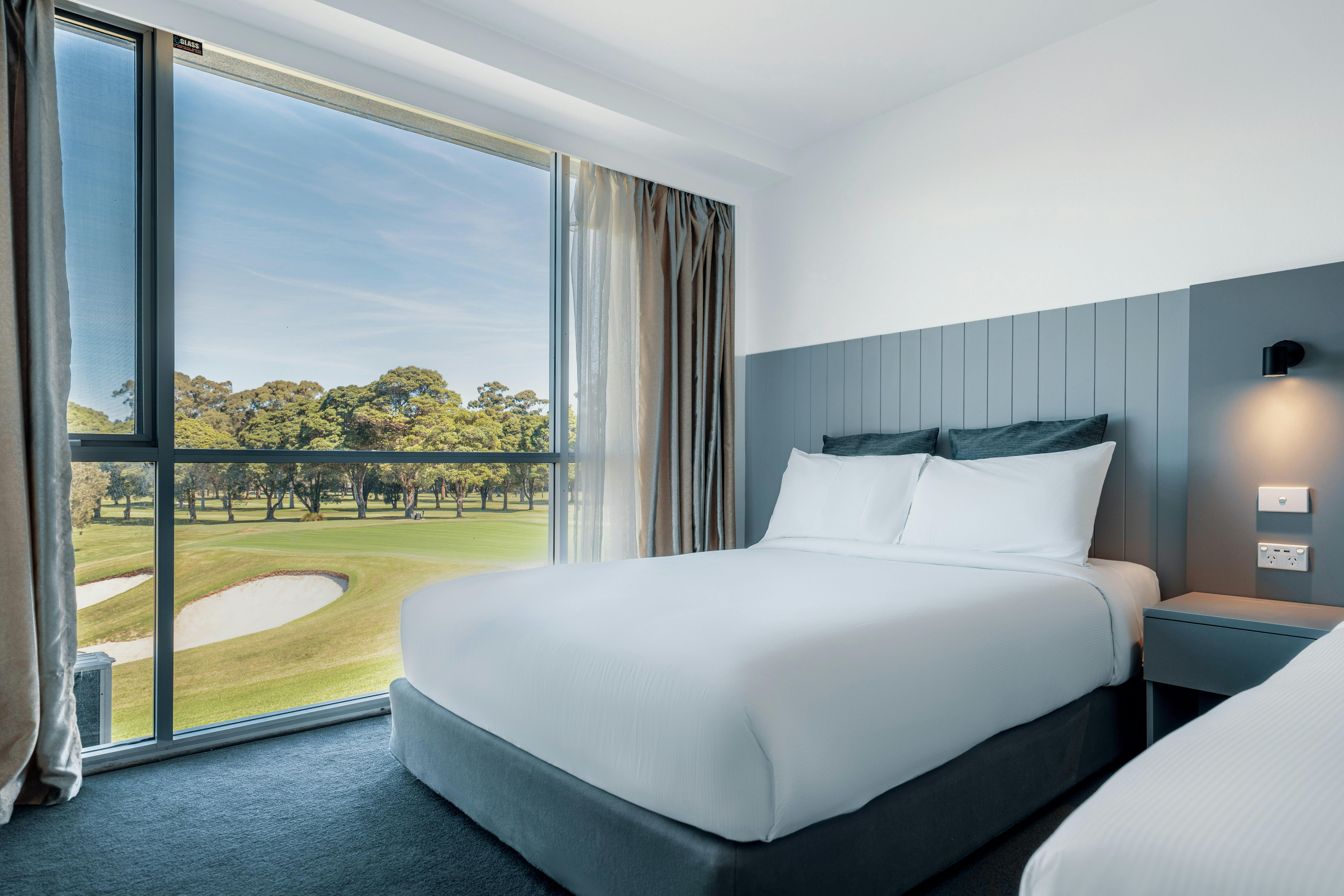 room with golf view