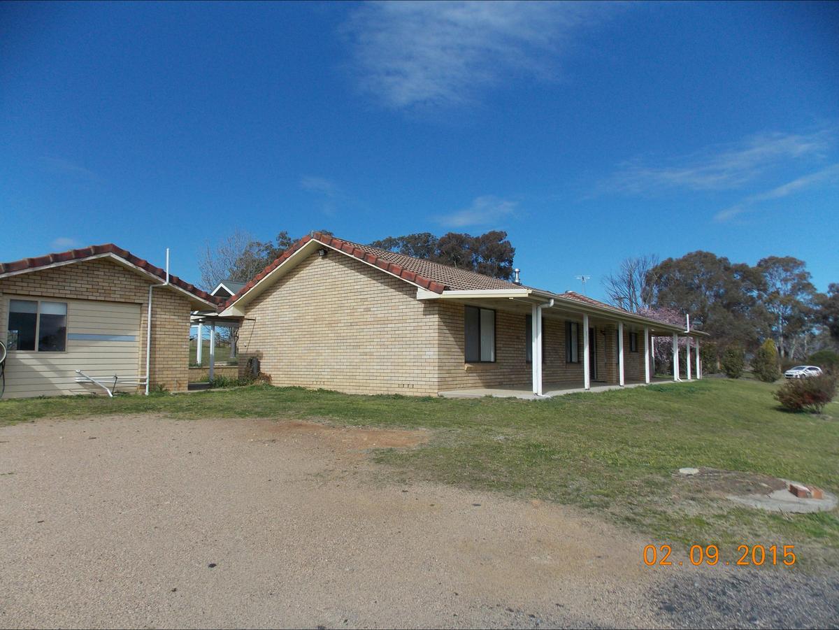 The Cubby House and main residence