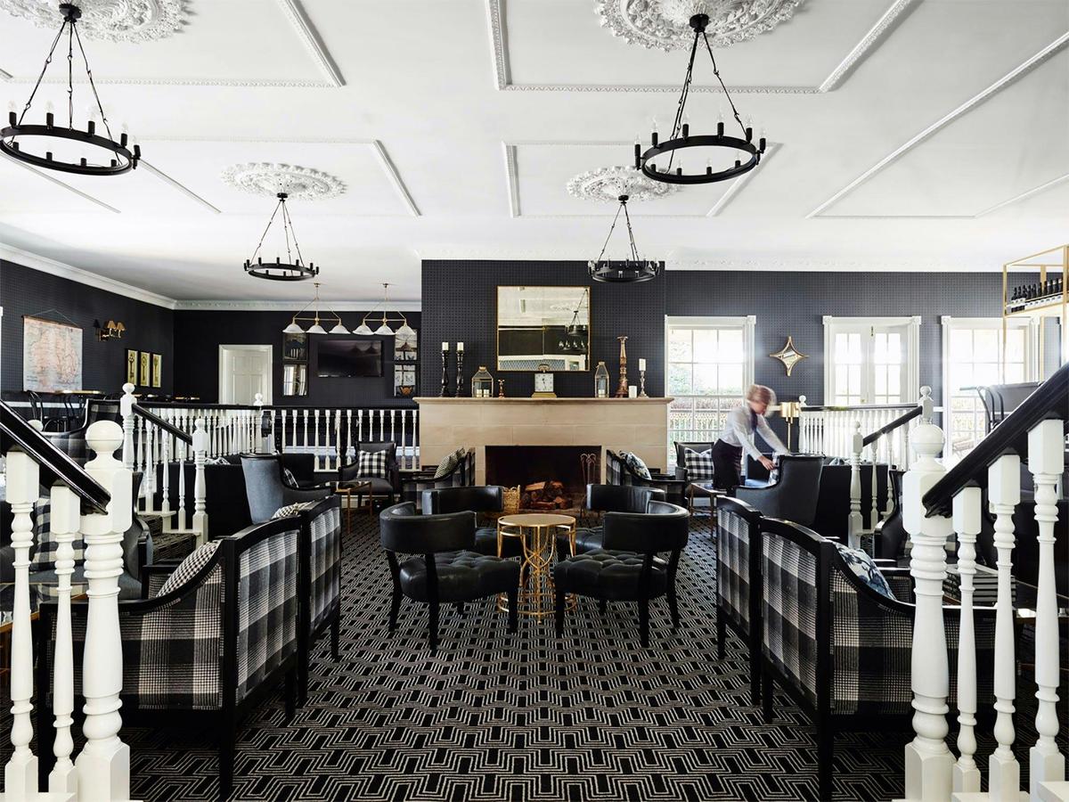 Epoche Lounge Bar