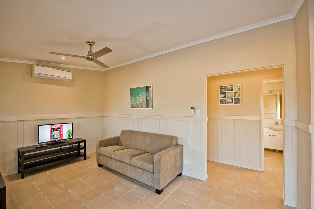 Tweed Coast Holiday Parks Kingscliff North Dreamtime Cabin Lounge