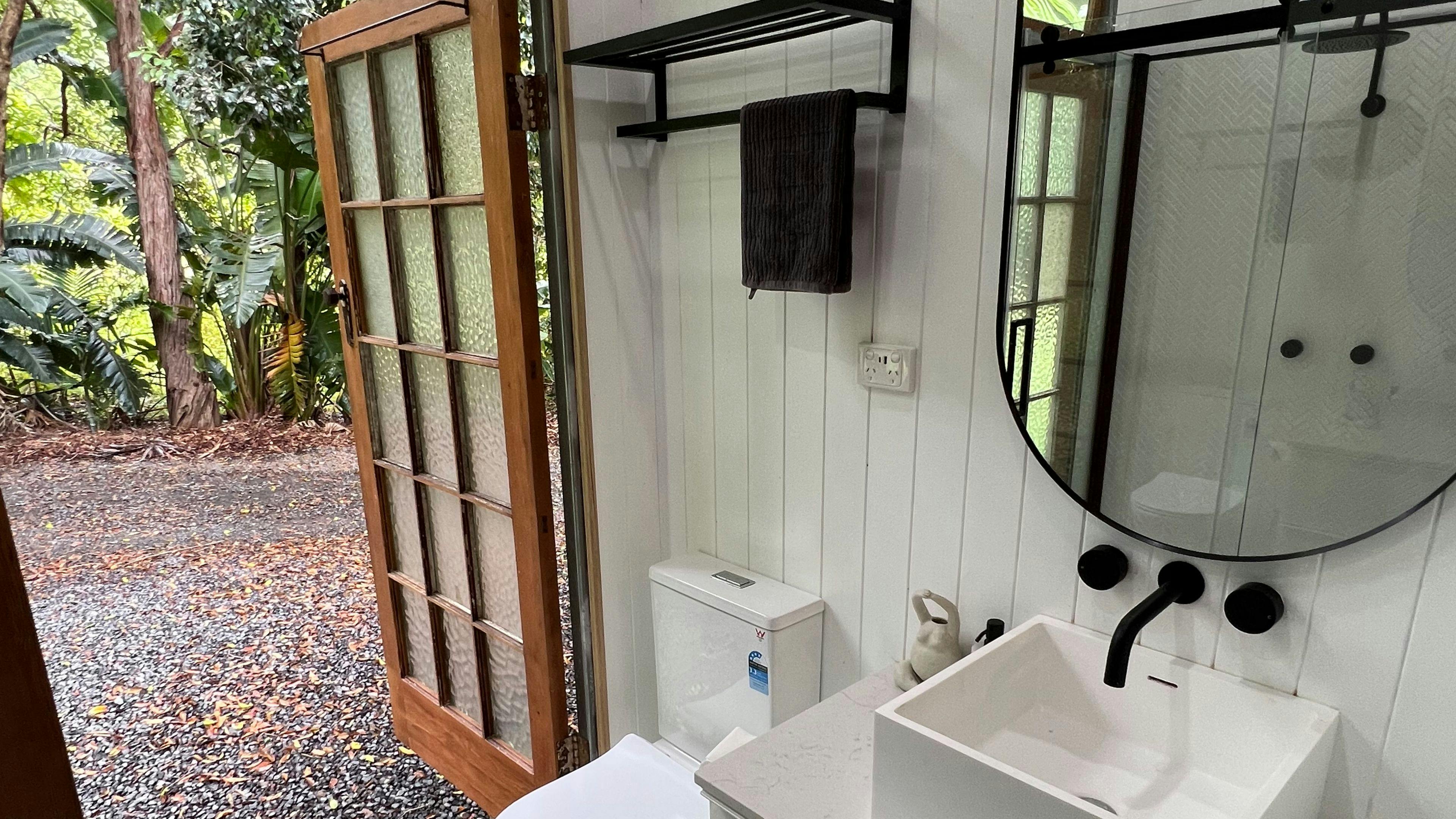 Tuntable Creek Eco stay