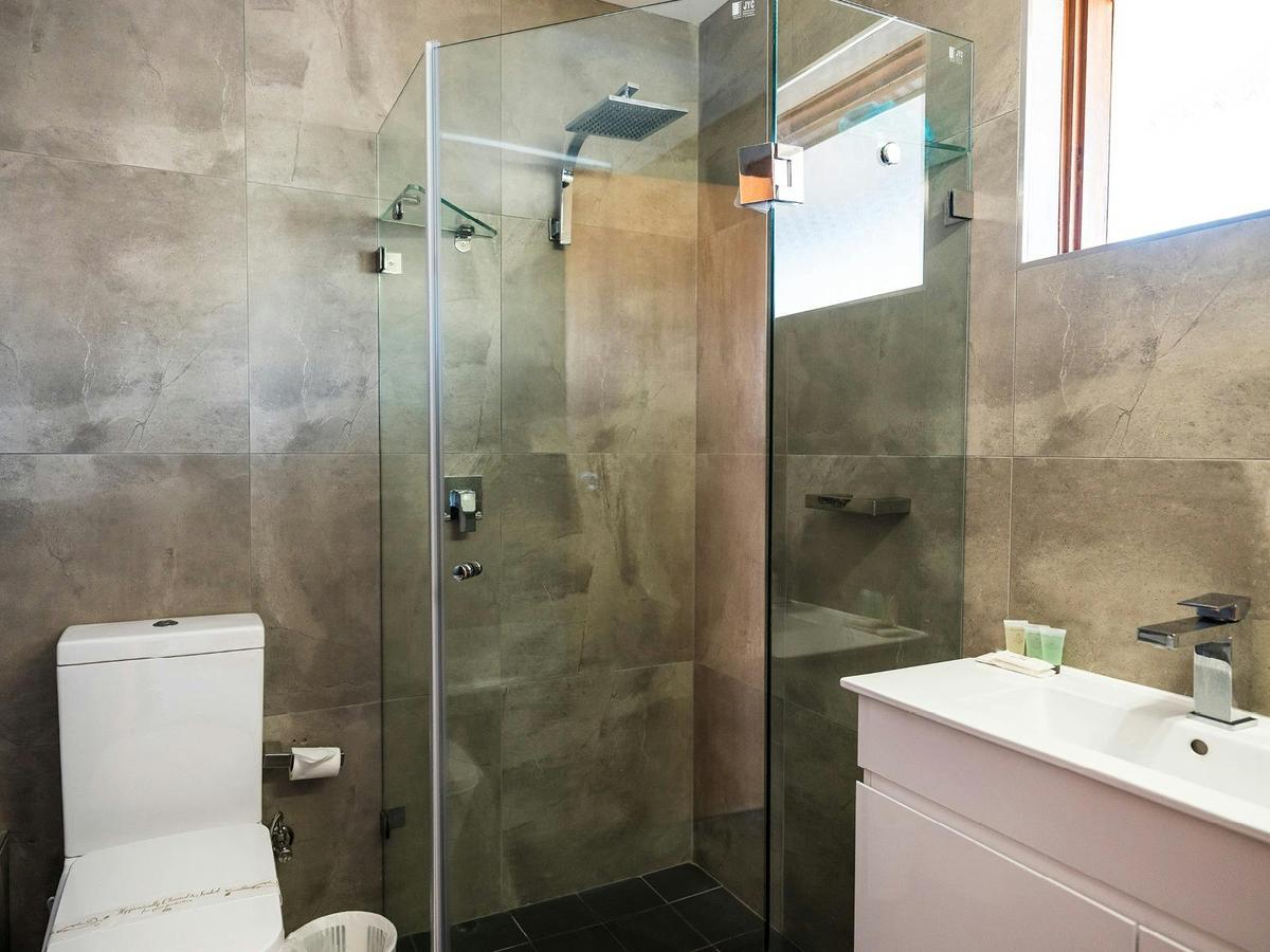 T&C Bathroom