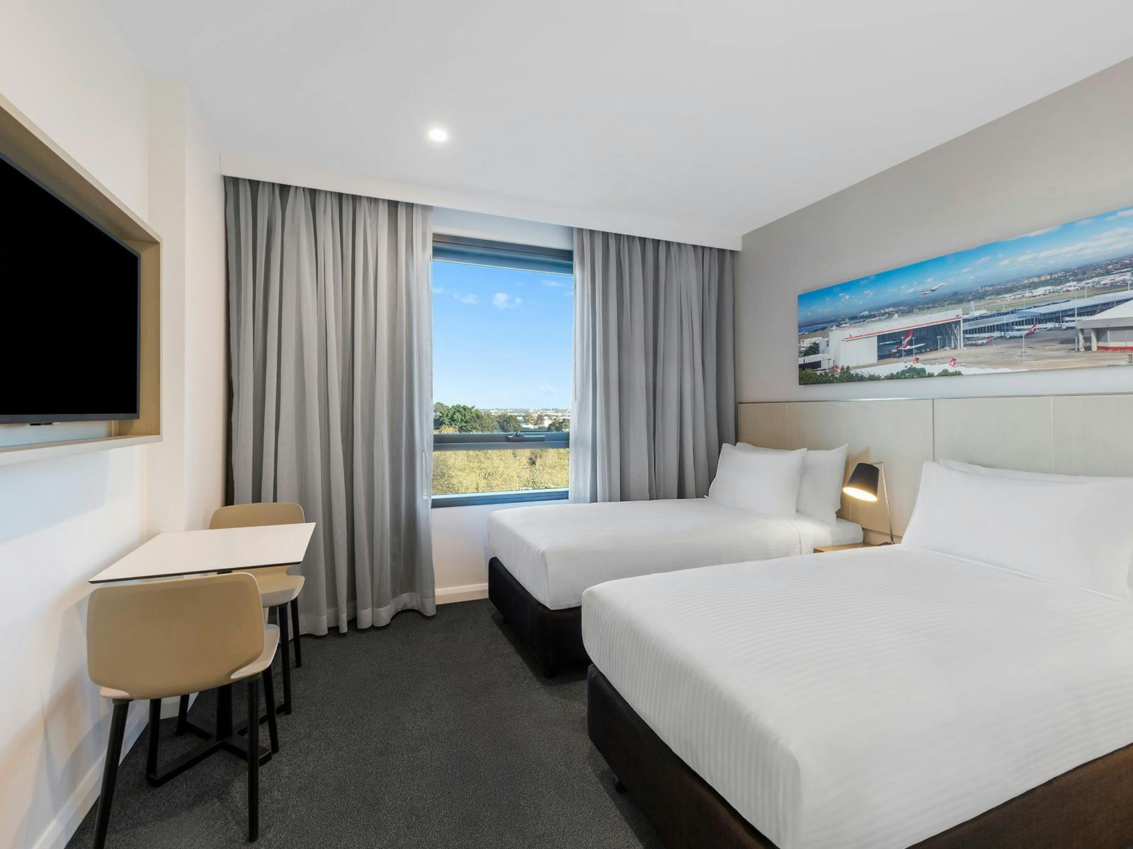 Travelodge Hotel Sydney Airport edit