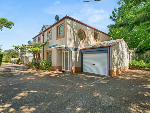 Vandy’s Valhalla by Experience Jervis Bay