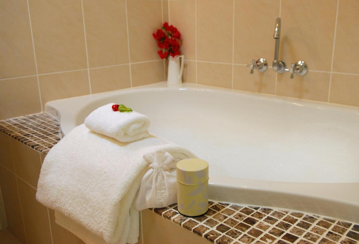Duo Euopean Bath