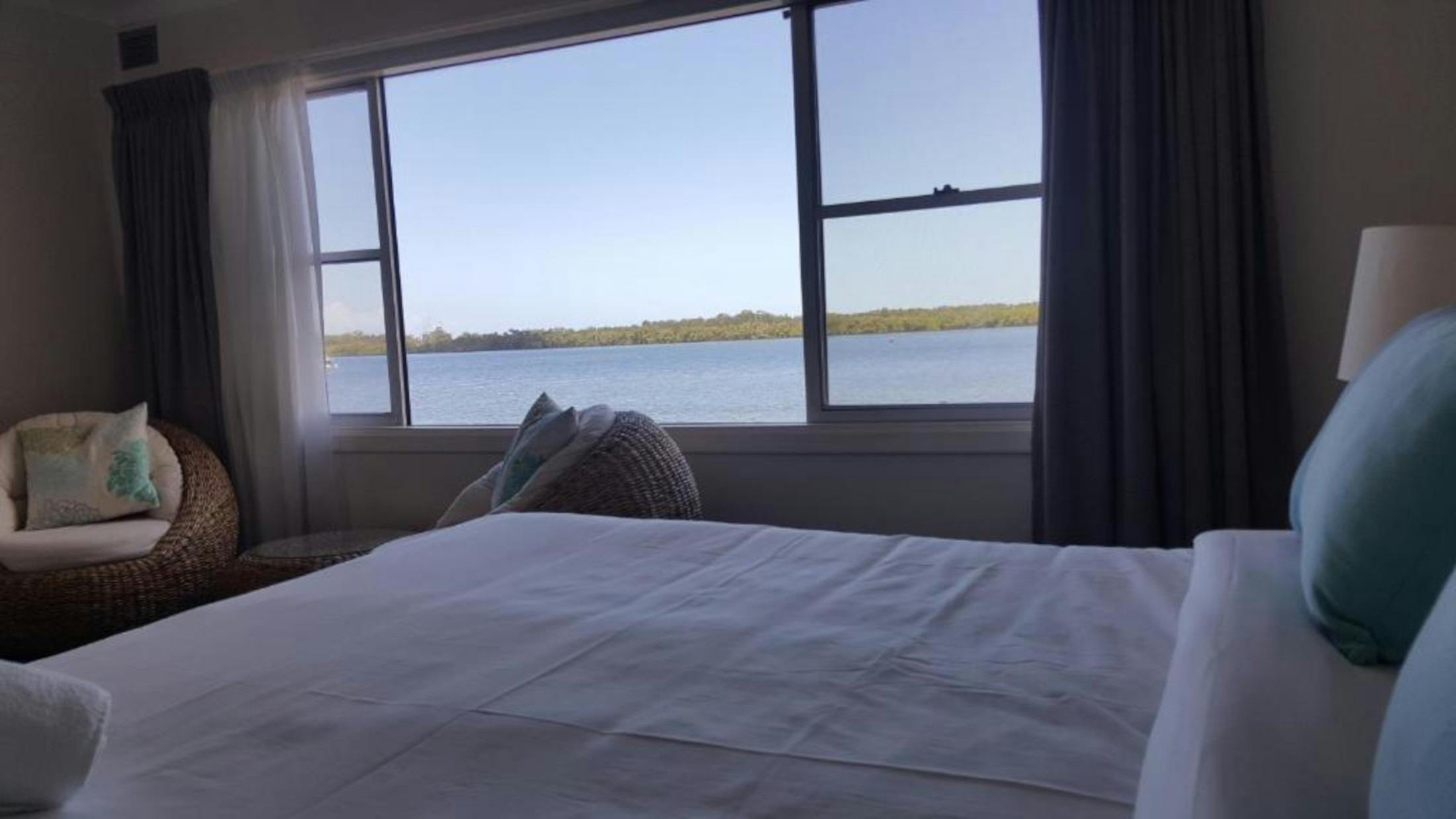 Villa Riviera Window