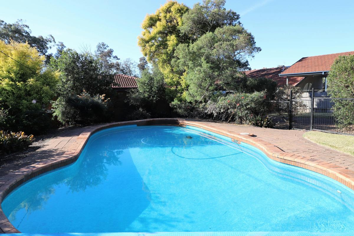 pool