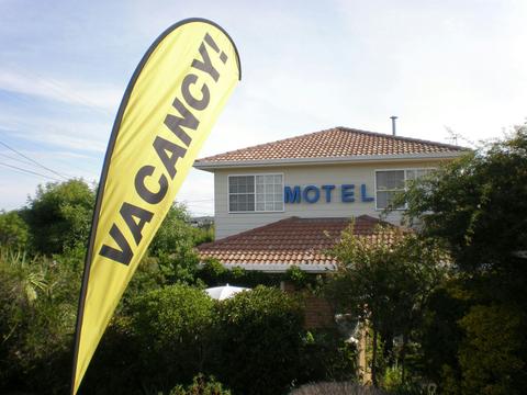 White Lanterns Motel