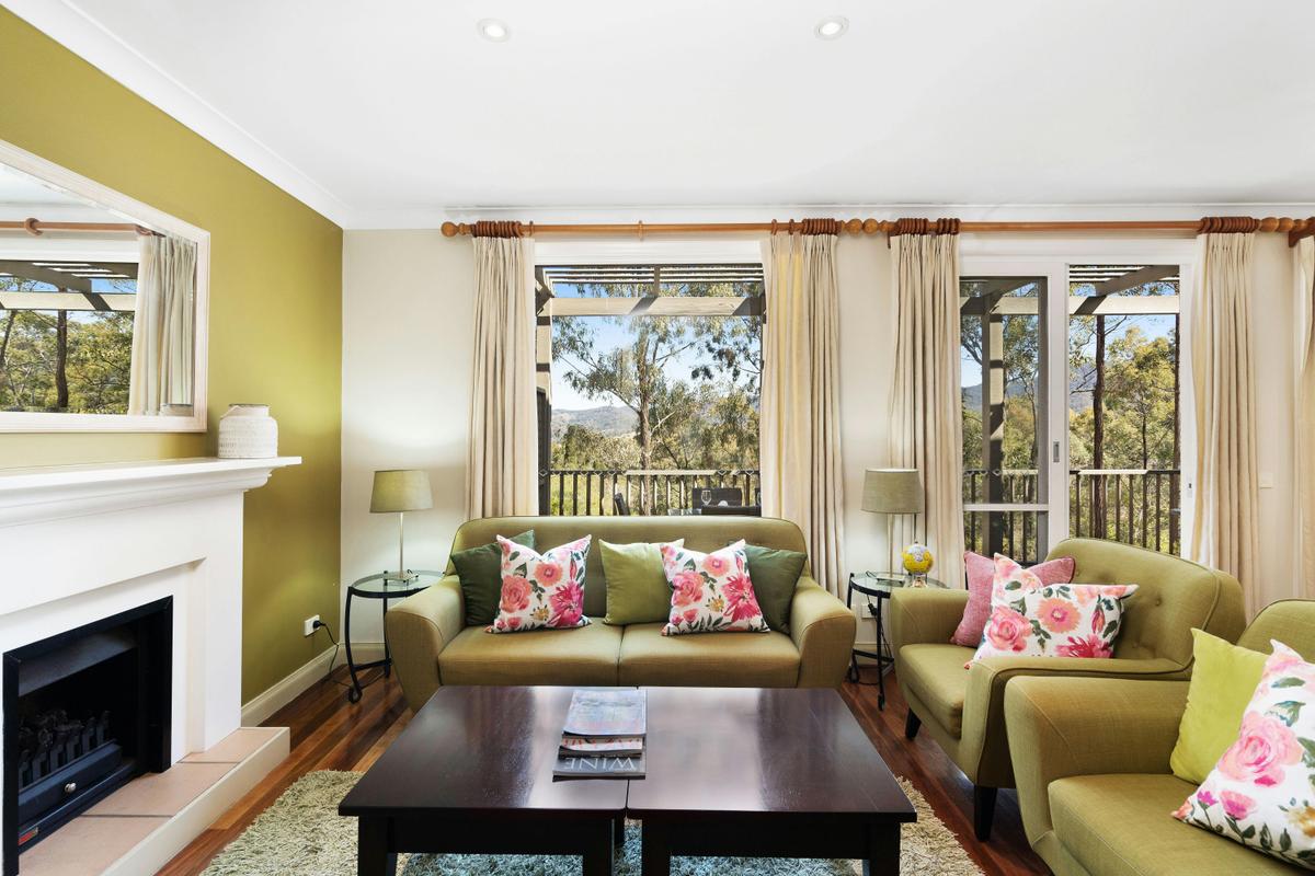 Lounge Room