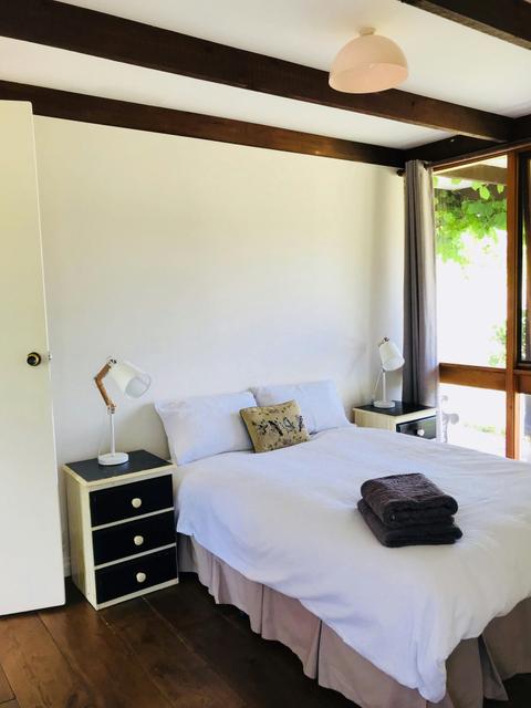 Garden Cottage - Double Bed bedroom