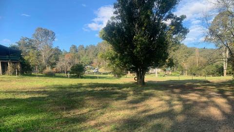 The Old Pub House Wollombi Camping