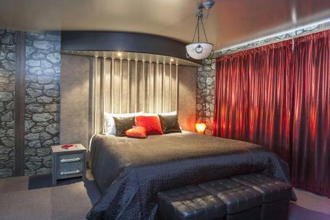 The Retreat at Froog Moore Park