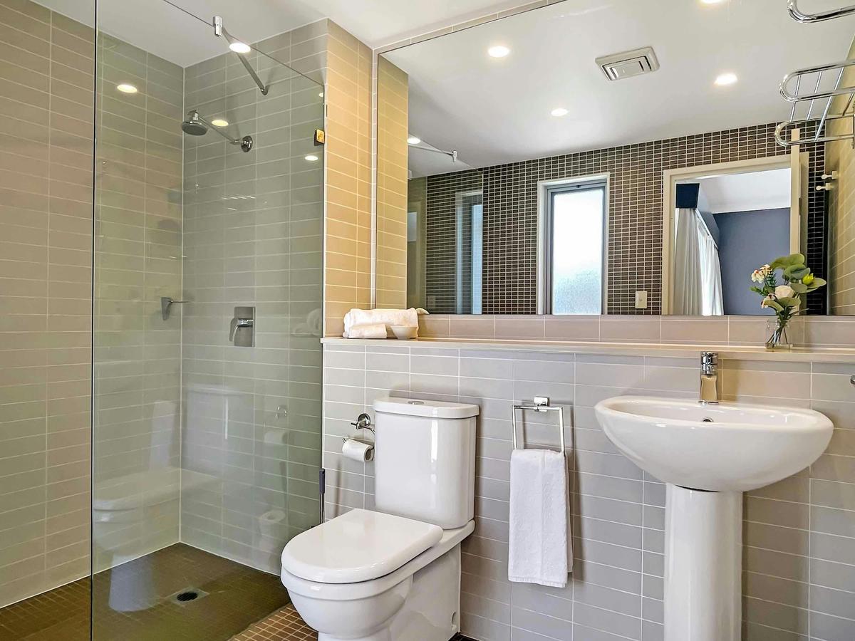 Ensuite bathroom