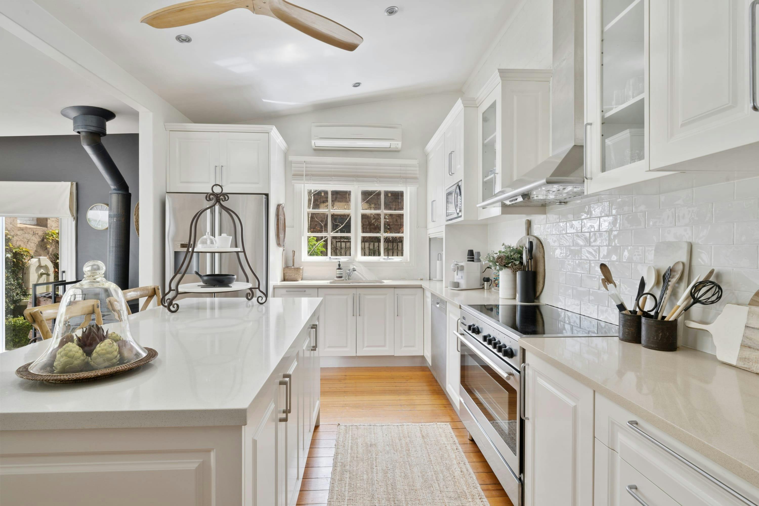 Large Kitchen at White Birch