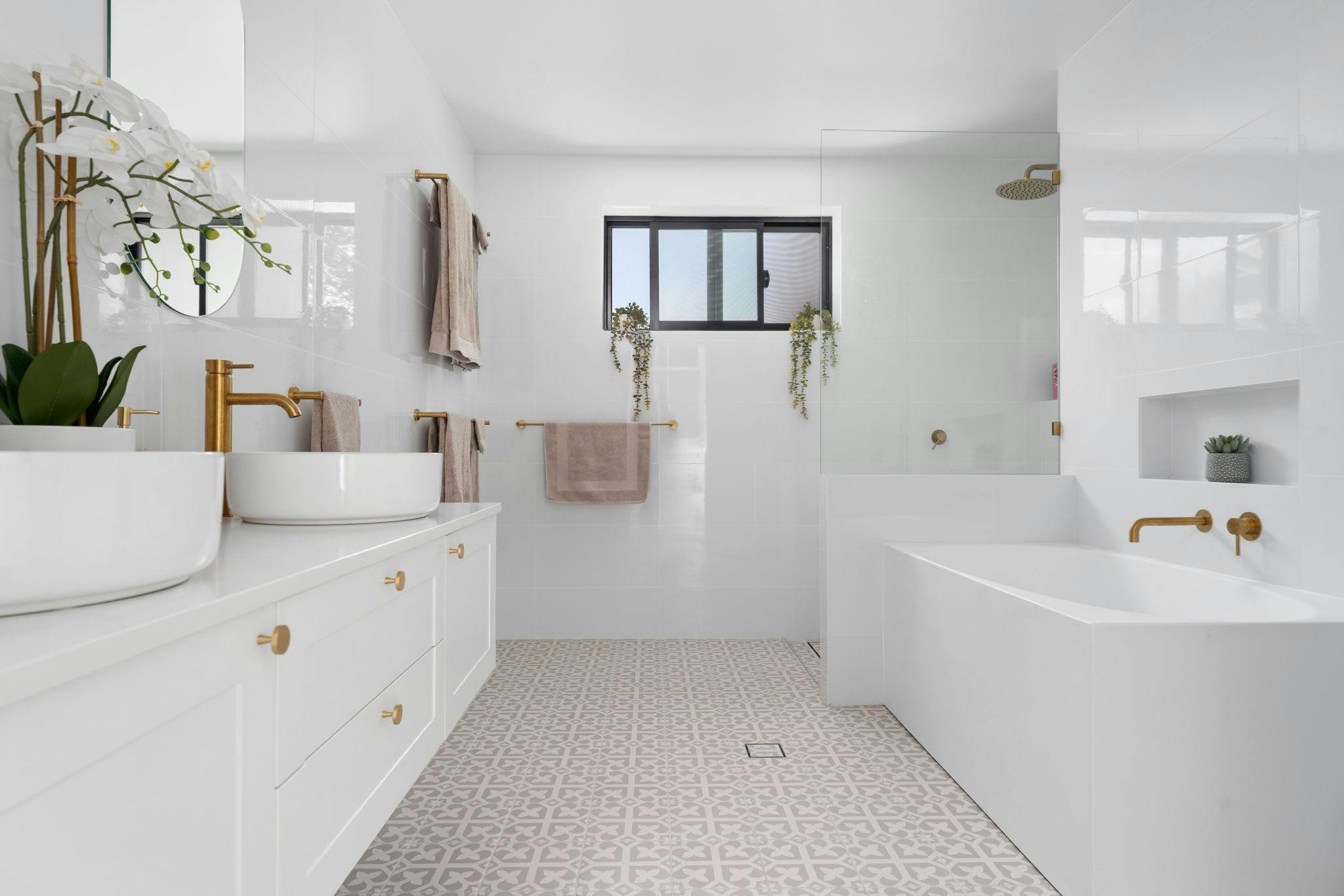 Main Bathroom at Wonderful William