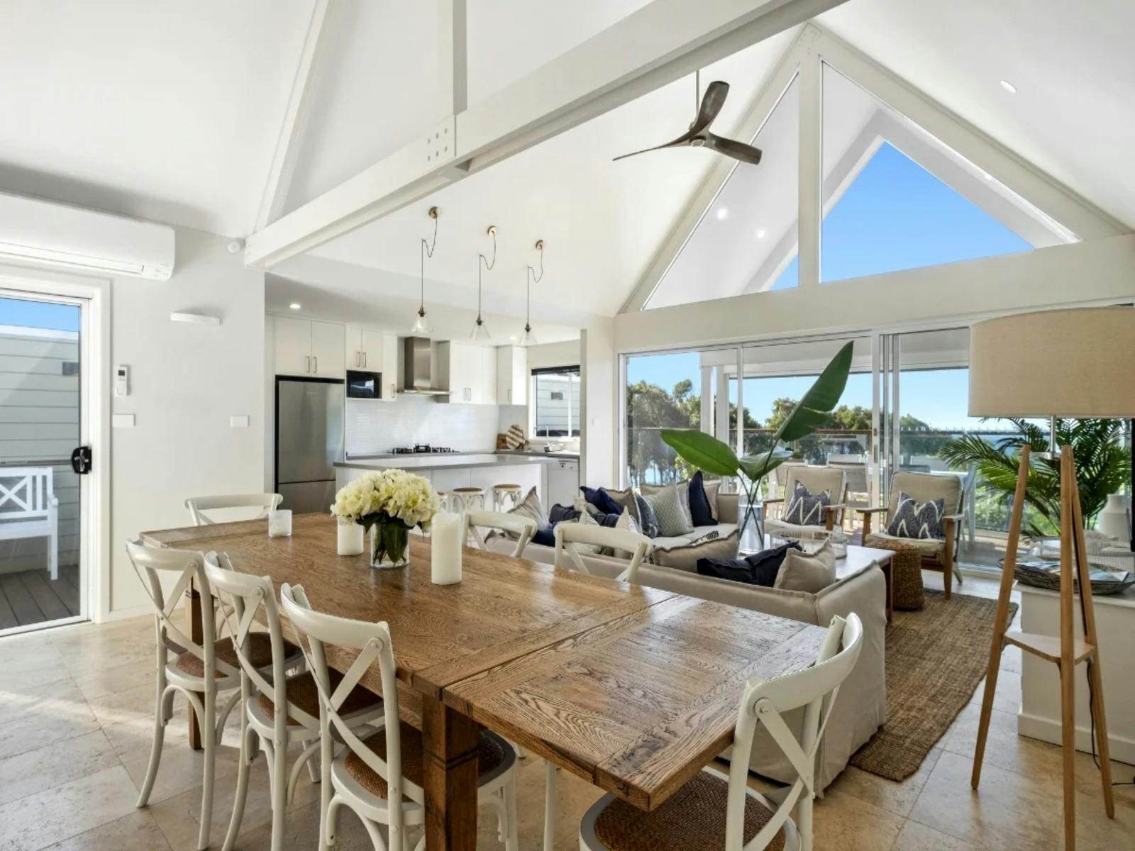 Elegant dining area with an extendable table that accommodates up to 10 guests