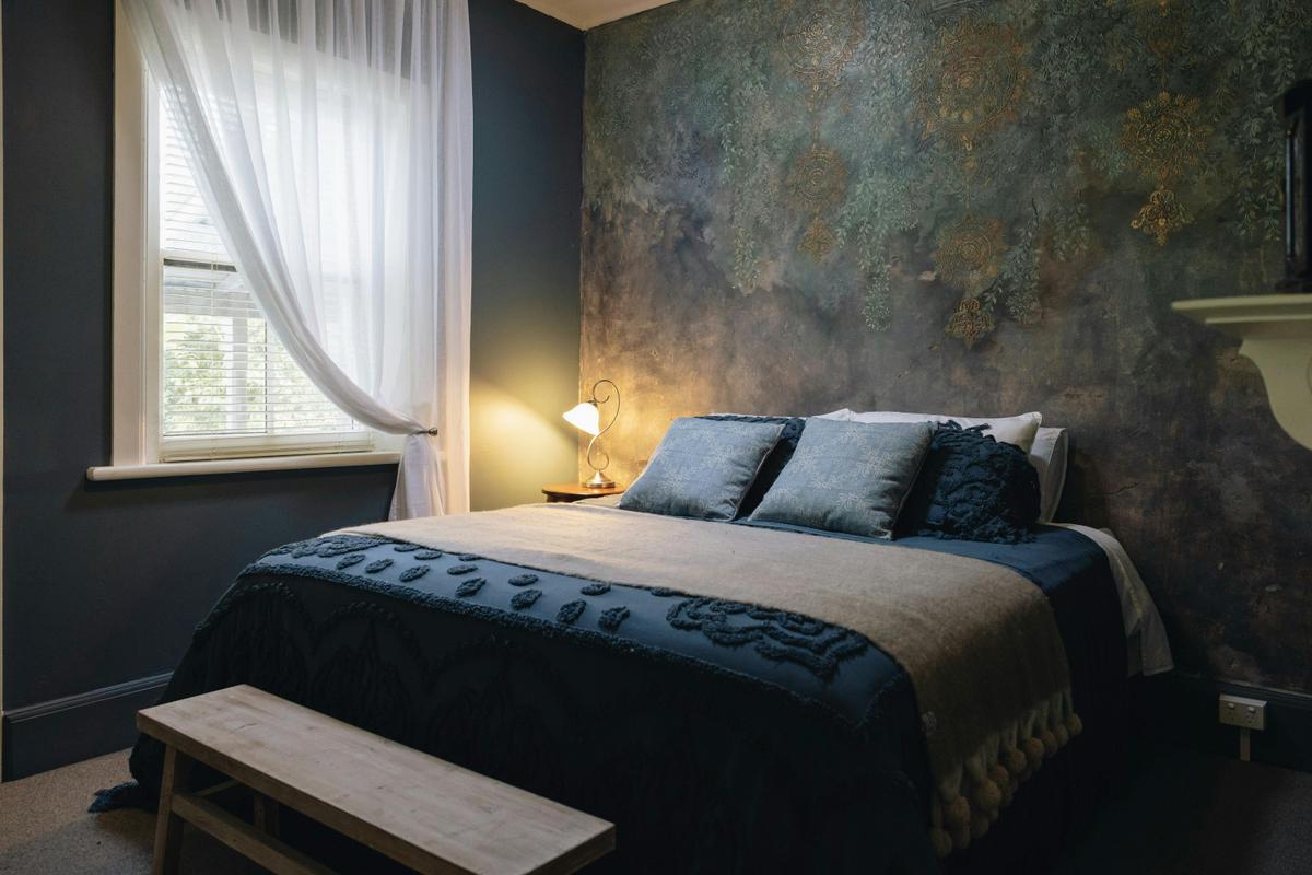 Luxury Stay