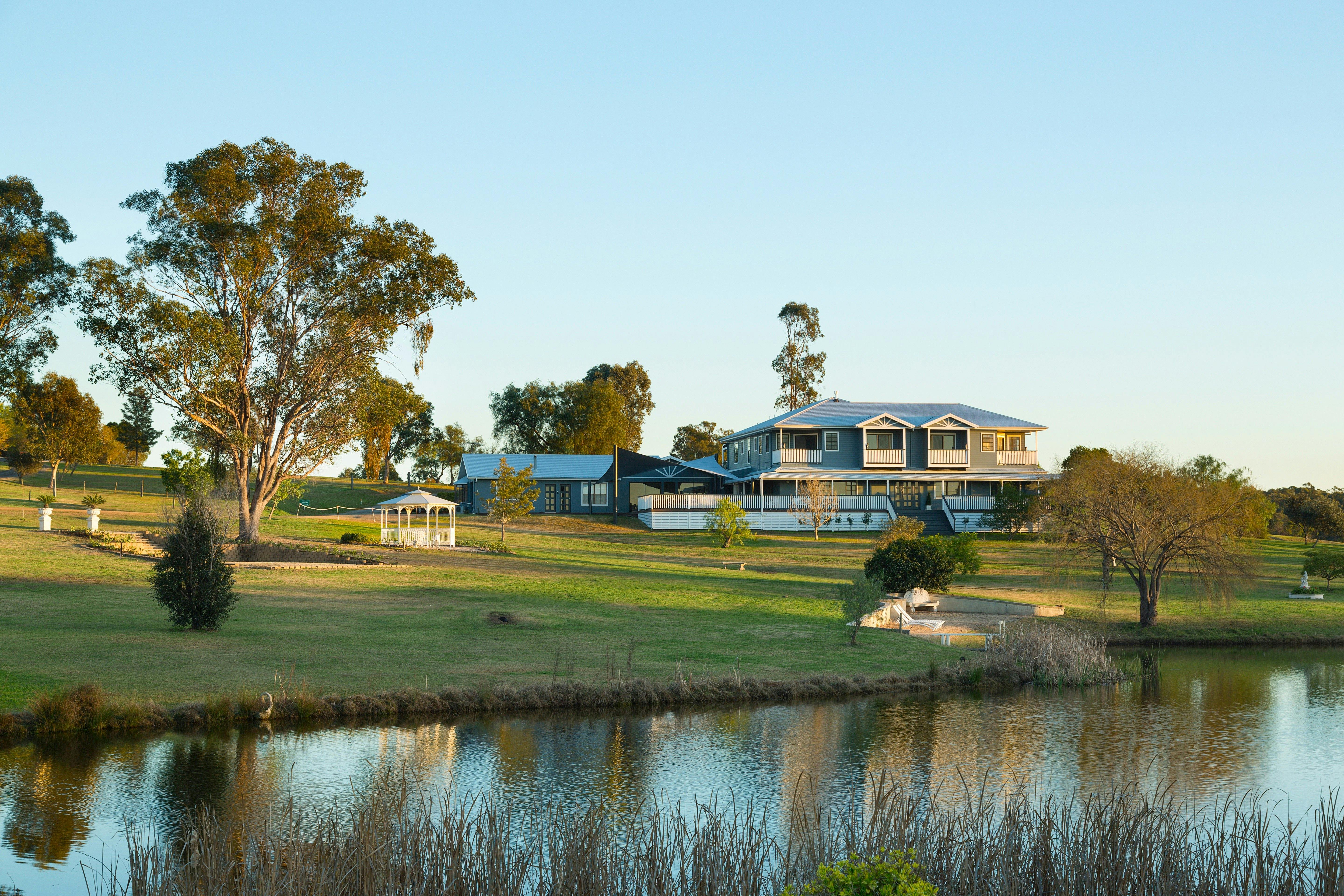 Willow Tree Estate can accommodate 40 guests or 35 guests in individual beds -12 bedrooms, 11 bath