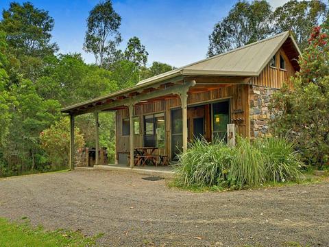 Yeranda Cottages