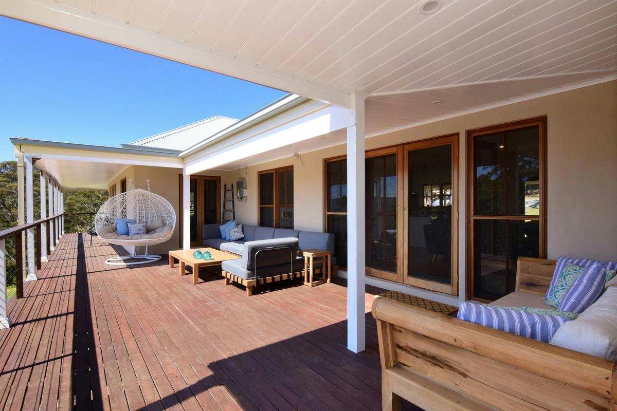 Deck