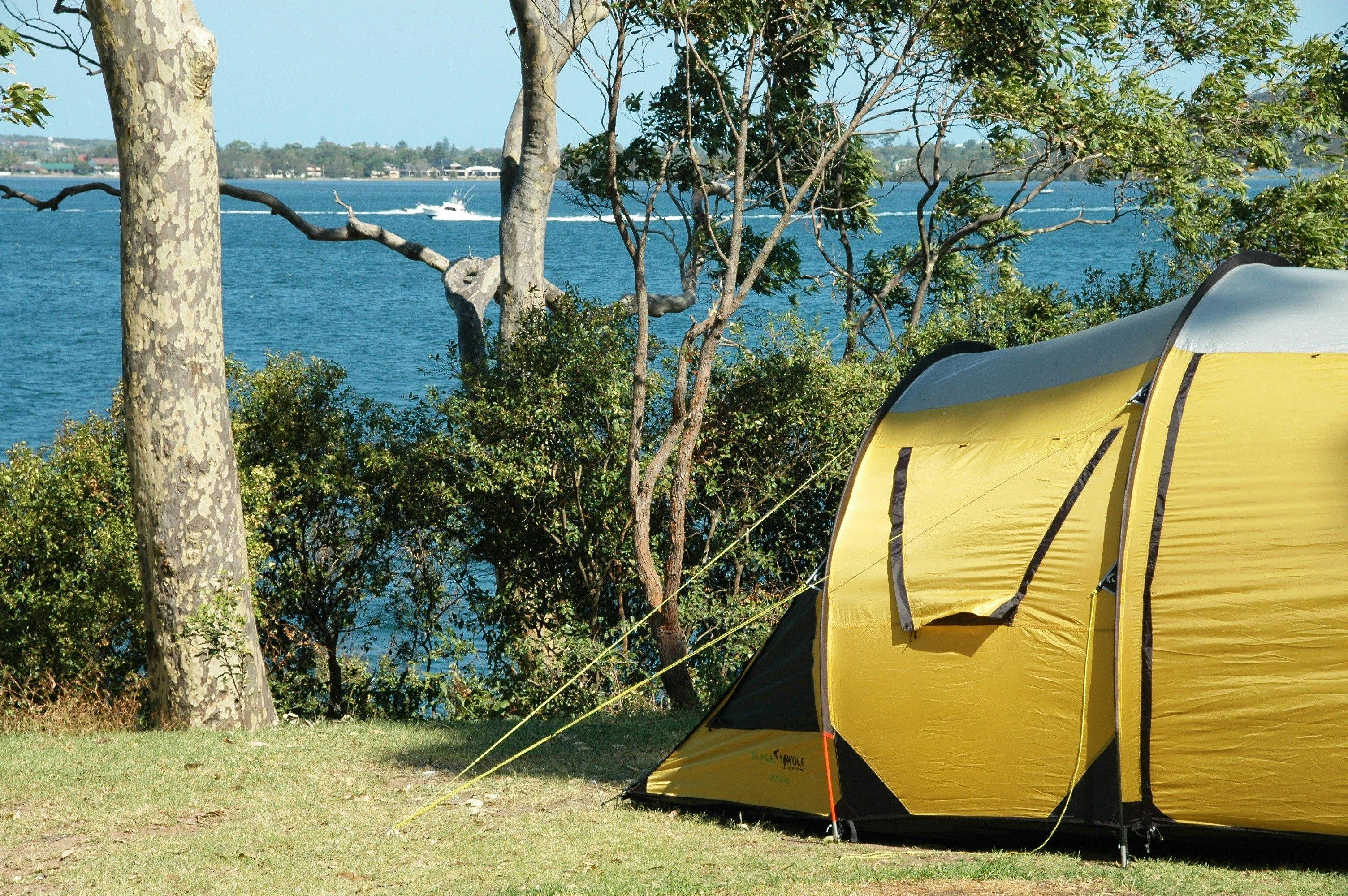 Camping at Wangi Point Lakeside Holiday Park
