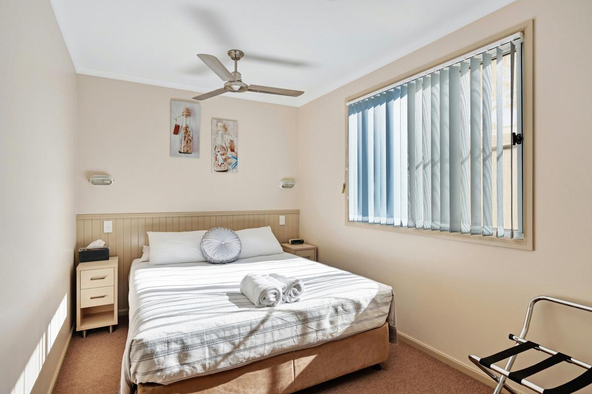 Main bedroom in Villa Wangi Point Holiday Park