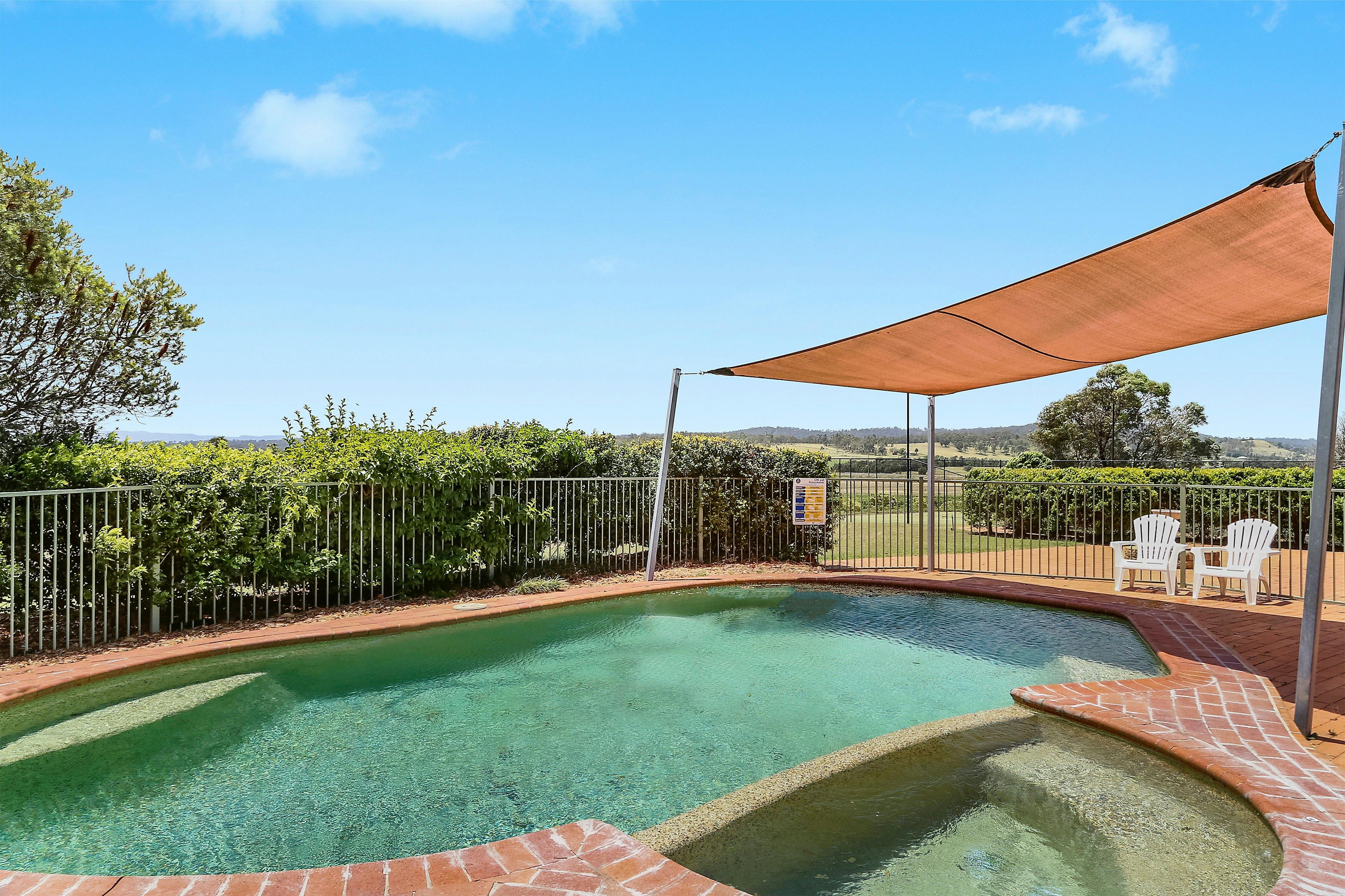 Windsors Edge Residence