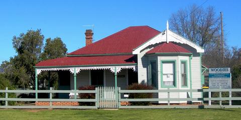 Woodies Cottage