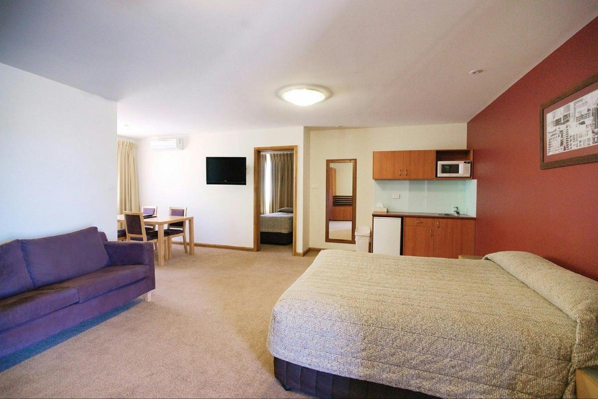 Willows Motel Goulburn