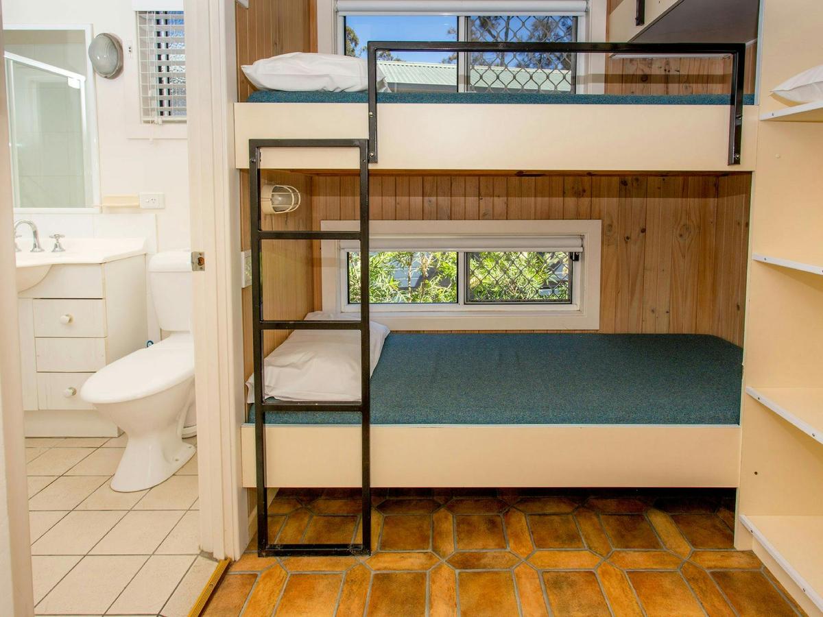 Woolgoolga Lakeside Holiday Park Water View Villa