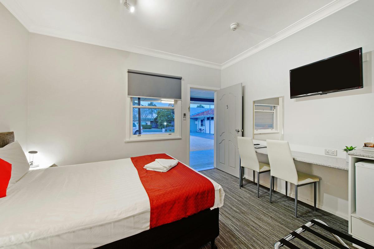 Queen Room