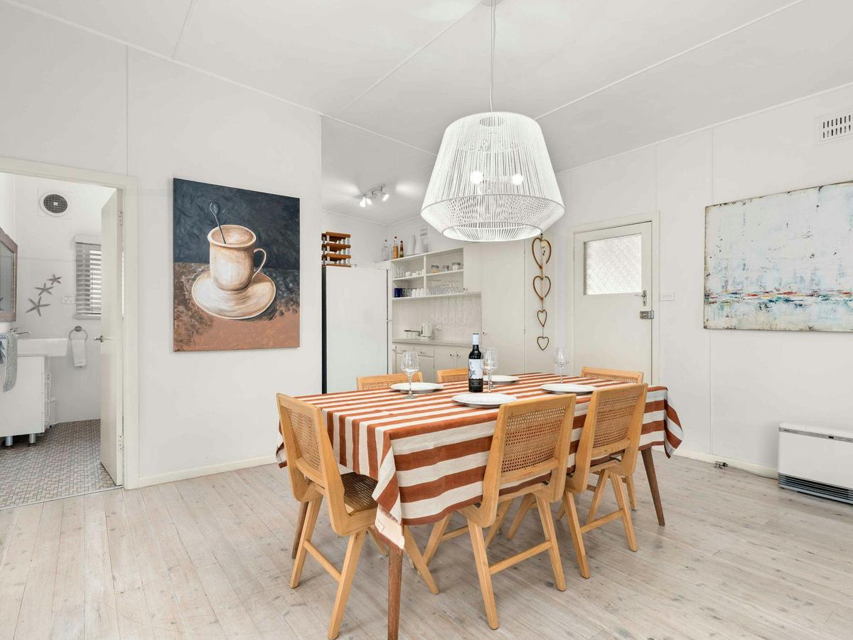 Whitewash Cottage by Experience Jervis Bay