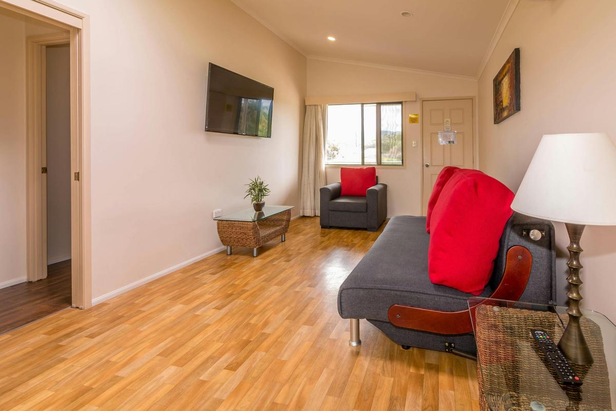 Wollongong Surf Leisure Resort 2 Bedroom Bungalow