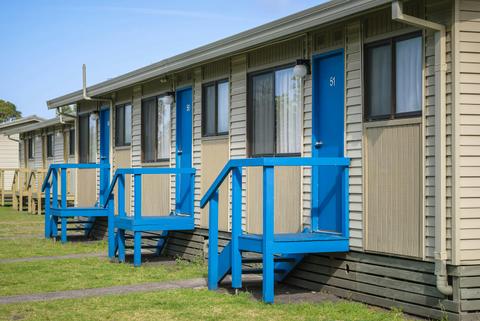 Wollongong Surf Leisure Resort 1 Bedroom Air Conditioned Cabin