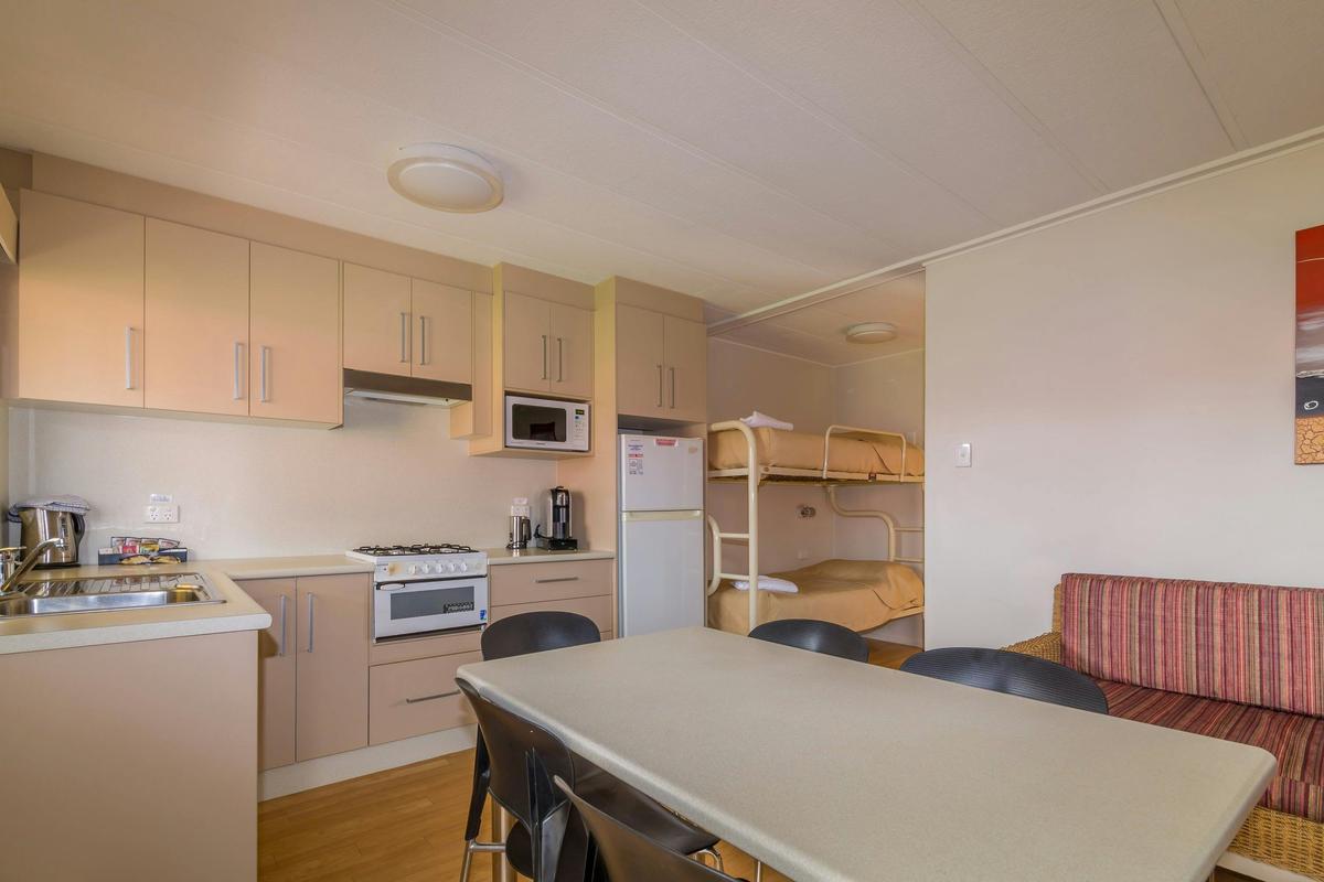Wollongong Surf Leisure Resort 1 Bedroom Fully Air Conditioned Terrace Apartment