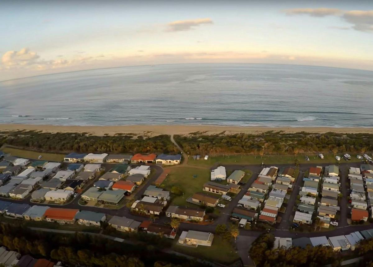 Wollongong Surf Leisure Resort