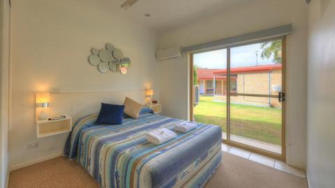 Deluxe 2 Room Family Main Bedroom