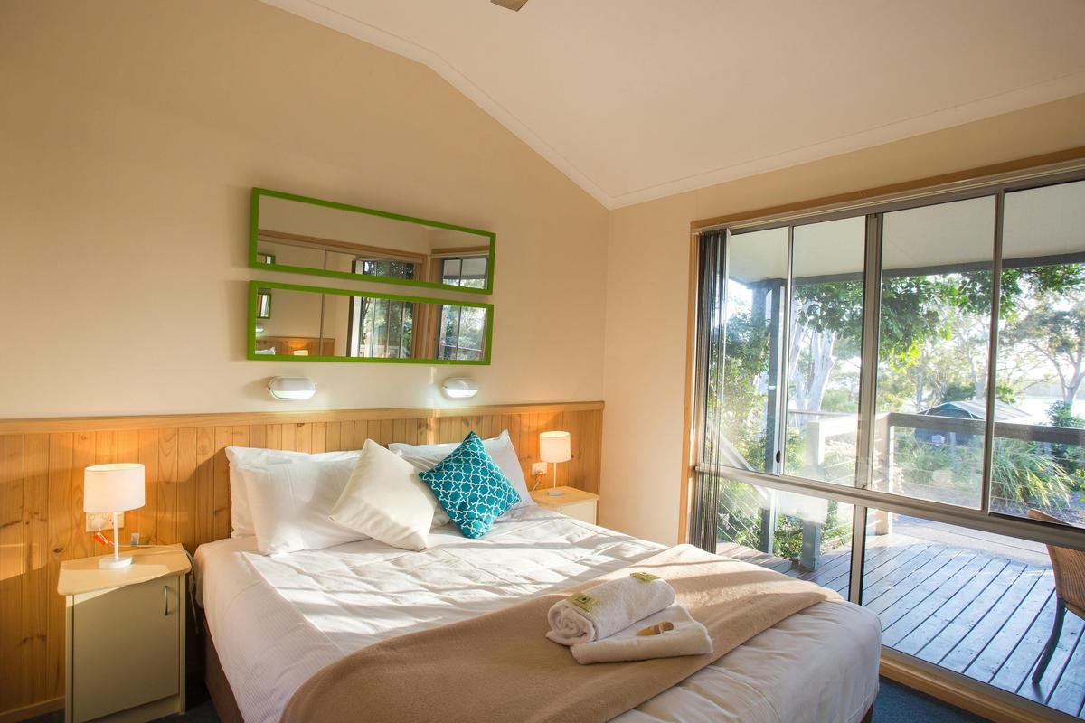 Waterview Sunset Villa