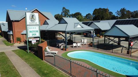 Young Federation Motor Inn