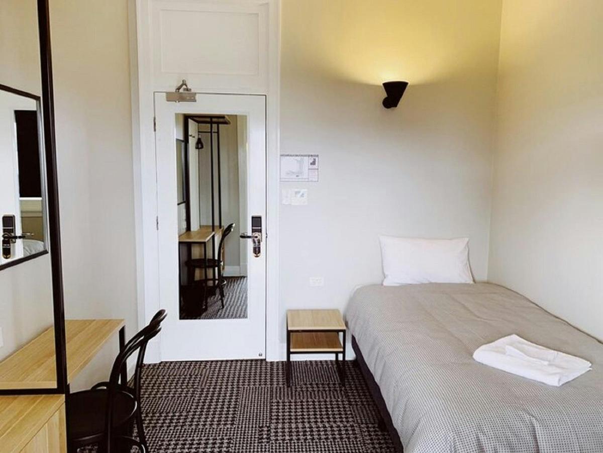 King Single Room