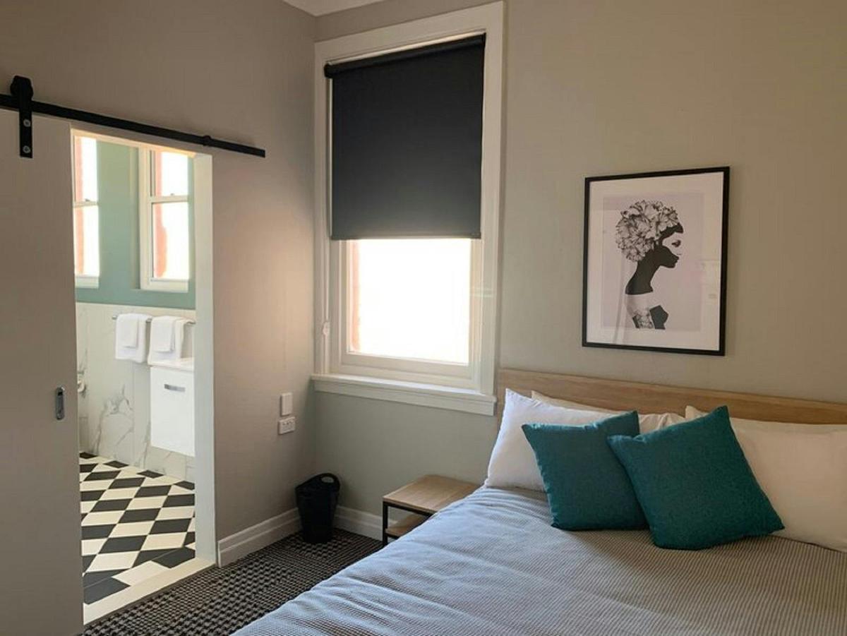 QB with Ensuite