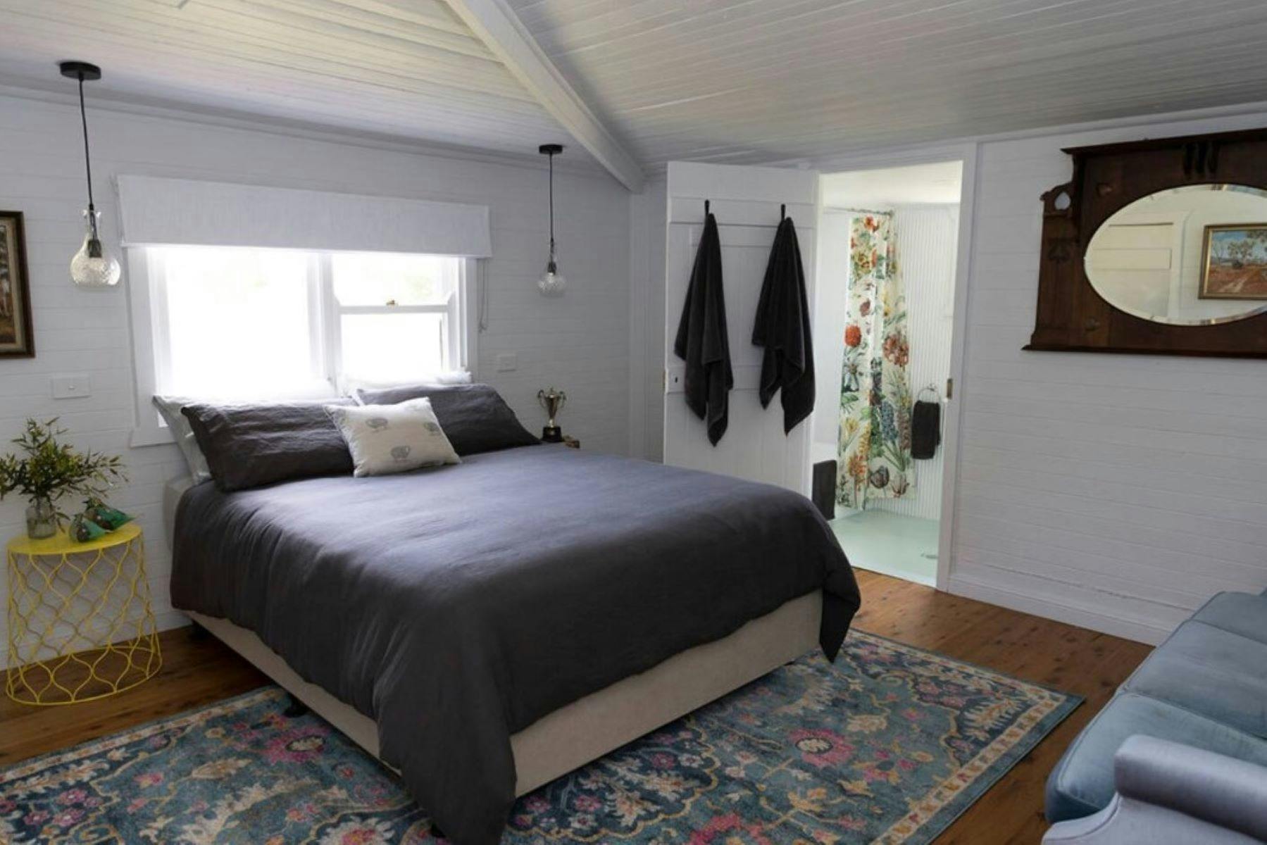 Woolbrook Cottage bedrooom