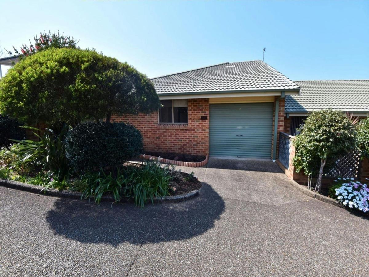 Hopetoun Villa Lock Up Garage