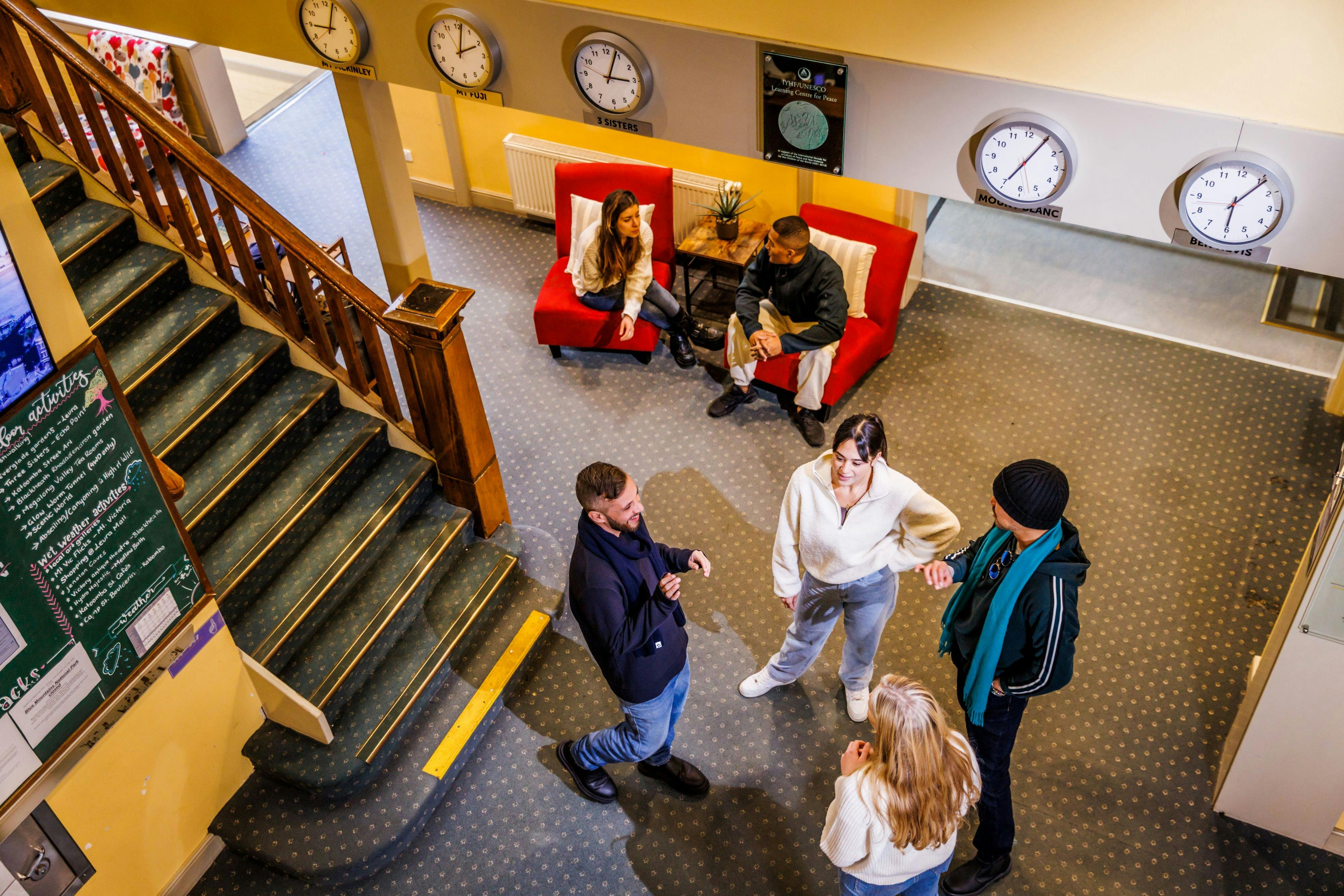 YHA Blue Mountains (Katoomba) hallway