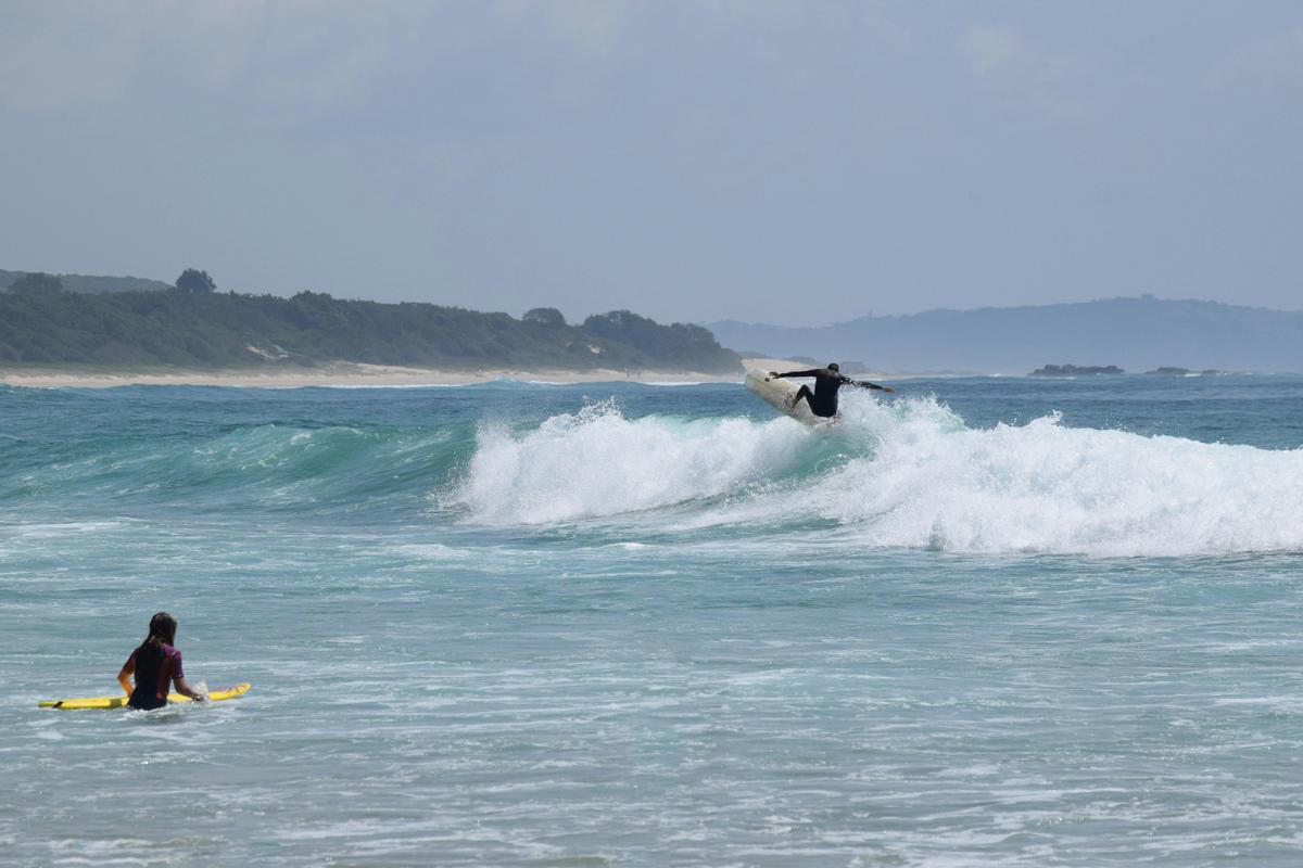 Great waves for all abilities with 4 point breaks within 10kms!