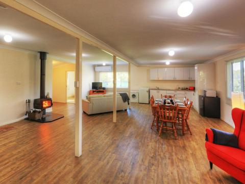 Village Stays Coldstream Gallery