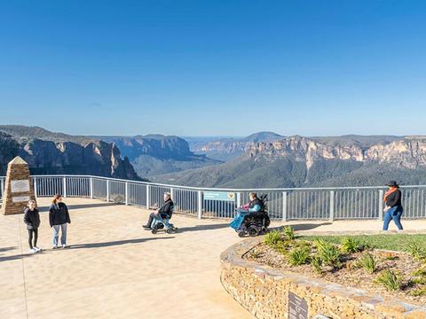 Govetts Leap lookout